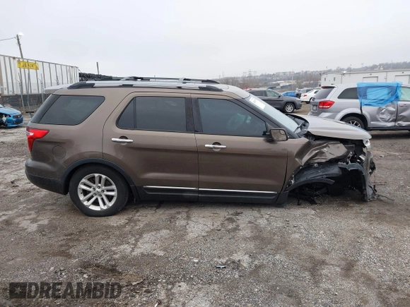 2015 Ford Explorer XLT z VIN 1FM5K8D8XFGB15540, wystawiony jako IAAI lot #41840375 z przebiegiem 107 294 mil mil oraz . Historia ofert i sprzedaży dostępna na DreamBid. Obrazek 14.