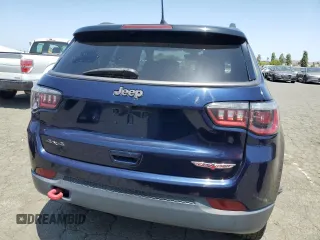 2019 Jeep Compass Trailhawk z VIN 3C4NJDDB0KT721477, wystawiony jako Copart lot #59374765 z przebiegiem 114 052 mil mil oraz Czysty tytuł • Clean title. Historia ofert i sprzedaży dostępna na DreamBid. Obrazek 6.