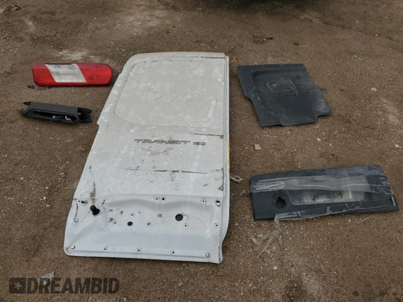 2018 Ford Transit с VIN 1FTYE2CM8JKB52614, выставлен на аукционе Copart как лот 84017114 с пробегом 32 346 миль миль и Чистый • Clean title. История ставок и продаж доступна на DreamBid. Изображение 13.