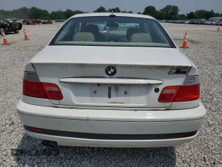 2006 BMW 3 Series 325Ci z VIN WBABD33426PL09950, wystawiony jako Copart lot #61013105 z przebiegiem 138 501 mil mil oraz Czysty tytuł • Clean title. Historia ofert i sprzedaży dostępna na DreamBid. Obrazek 6.
