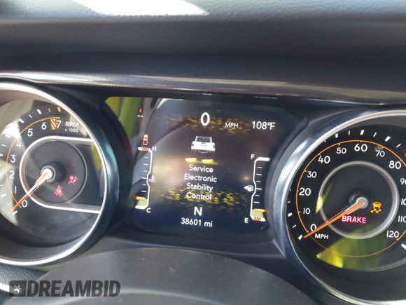 2022 Jeep Gladiator Texas Trail with VIN 1C6HJTAG5NL132990, listed as a IAAI auction lot 42514388 with 38,601 mi miles and . Bid and sale history available at DreamBid. Image 7.