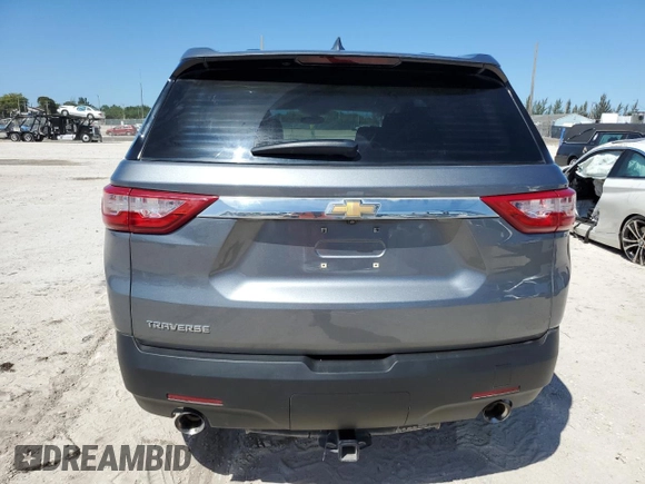 2020 Chevrolet Traverse LS z VIN 1GNERFKW2LJ186730, wystawiony jako Copart lot #49952995 z przebiegiem 35 199 mil mil oraz Szkoda całkowita • Salvage title. Historia ofert i sprzedaży dostępna na DreamBid. Obrazek 6.