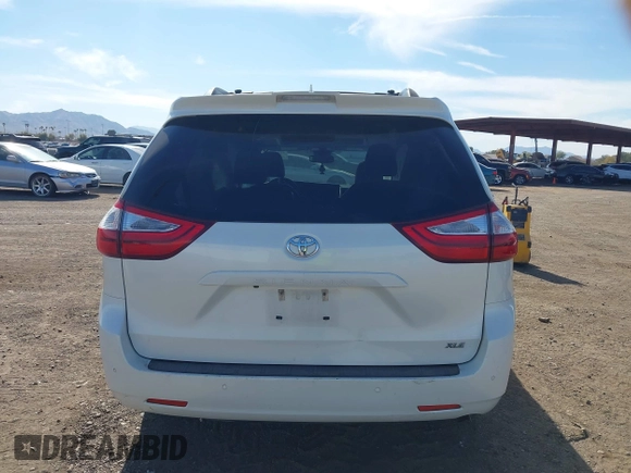 2018 Toyota Sienna XLE Auto Access Seat with VIN 5TDYZ3DCXJS940710, listed as a IAAI auction lot 41508764 with 108,942 mi miles and . Bid and sale history available at DreamBid. Image 15.