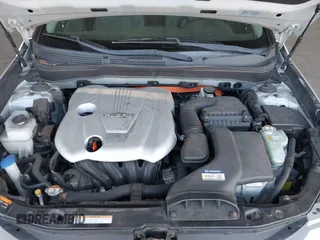 2015 Hyundai Sonata Hybrid Limited with VIN KMHEC4A49FA133103, listed as a IAAI auction lot 41885524 with 122,261 mi miles. Bid and sale history available at carsss.com. Image 10.