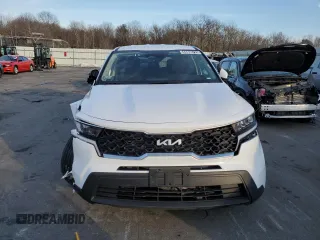 2023 Kia Sorento LX with VIN 5XYRGDLC1PG210241, listed as a Copart auction lot 46866725 with 28,960 mi miles and Clean Title. Bid and sale history available at carsss.com. Image 5.