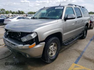 2003 Chevrolet Suburban Z71 with VIN 3GNFK16Z33G268595, listed as a Copart auction lot 66014724 with 297,782 mi miles and Salvage Title. Bid and sale history available at carsss.com. Image 1.