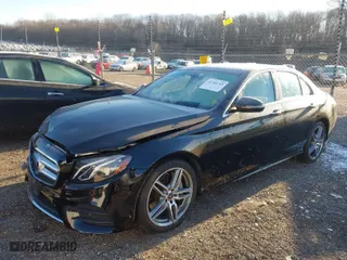 2018 Mercedes-Benz E-Class E 300 with VIN WDDZF4KB3JA411700, listed as a IAAI auction lot 41284765 with 58,084 mi miles. Bid and sale history available at carsss.com. Image 2.