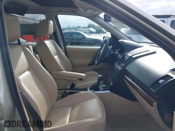 2008 Land Rover LR2 SE with VIN SALFS24N88H019147, listed as a IAAI auction lot 41926003 with 146,524 mi miles and . Bid and sale history available at DreamBid. Image 5.