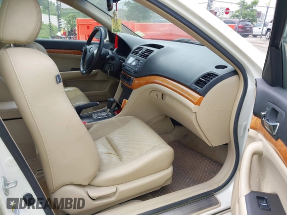2004 Acura TSX with VIN JH4CL96814C017088, listed as a IAAI auction lot 42753492 with 114,486 mi miles and . Bid and sale history available at DreamBid. Image 5.