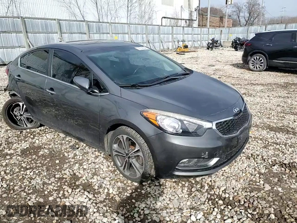 2014 Kia Forte EX with VIN KNAFZ4A81E5103141, listed as a Copart auction lot 49748045 with 0 mi miles and Non Repairable. Bid and sale history available at carsss.com. Image 10.