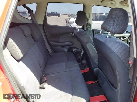 2013 Honda Fit Sport с VIN JHMGE8H57DC071259, выставлен на аукционе Copart как лот 55482135 с пробегом 115 322 миль миль и Списание • Salvage title. История ставок и продаж доступна на DreamBid. Изображение 10.