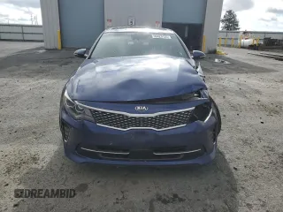 2018 Kia Optima SX with VIN 5XXGV4L25JG230508, listed as a Copart auction lot 56423135 with 100,575 mi miles and Salvage title. Bid and sale history available at DreamBid. Image 5.