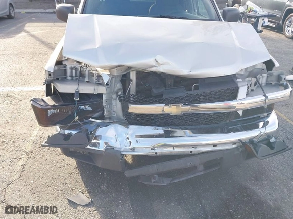 2008 Chevrolet Colorado Work Truck with VIN 1GCCS199088137371, listed as a IAAI auction lot 41609677 with 177,004 mi miles. Bid and sale history available at carsss.com. Image 6.