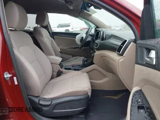 2019 Hyundai Tucson SEL with VIN KM8J33ALXKU855608, listed as a IAAI auction lot 41906199 with 52,741 mi miles. Bid and sale history available at carsss.com. Image 5.