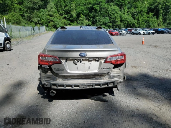 2016 Subaru Legacy Premium z VIN 4S3BNAC67G3018343, wystawiony jako Copart lot #62030235 z przebiegiem 118 337 mil mil oraz Szkoda całkowita • Salvage title. Historia ofert i sprzedaży dostępna na DreamBid. Obrazek 6.