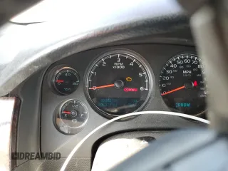 2009 GMC Yukon XL z VIN 1GKFC06279R255624, wystawiony jako Copart lot #49852455 z przebiegiem 236 322 mil mil oraz Szkoda całkowita • Salvage title. Historia ofert i sprzedaży dostępna na DreamBid. Obrazek 9.