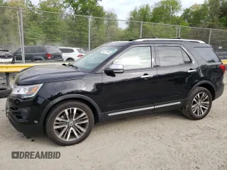 2017 Ford Explorer Platinum z VIN 1FM5K8HT9HGD50285, wystawiony jako Copart lot #54277795 z przebiegiem 88 836 mil mil oraz Szkoda całkowita • Salvage title. Historia ofert i sprzedaży dostępna na DreamBid. Obrazek 1.