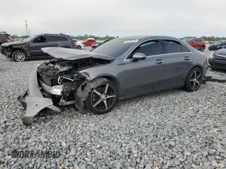 2020 Mercedes-Benz A 220 z VIN WDD3G4FB6LW036422, wystawiony jako Copart lot #55794225 z przebiegiem 99 892 mil mil oraz Nie do naprawy • Non repairable. Historia ofert i sprzedaży dostępna na DreamBid. Obrazek 1.