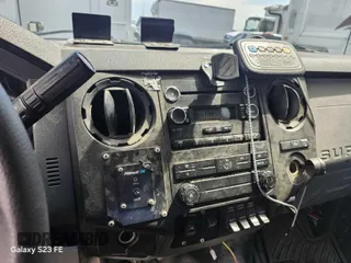 2016 Ford Super Duty F-250 SRW XLT with VIN 1FT7X2B65GEA52020, listed as a IAAI auction lot 42140379 with 352,151 mi miles. Bid and sale history available at carsss.com. Image 1.