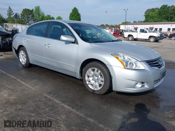 2012 Nissan Altima S with VIN 1N4AL2AP2CC180433, listed as a IAAI auction lot 42070453 with 141,926 mi miles and . Bid and sale history available at carsss.com. Image 1.