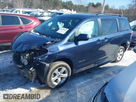 2019 Toyota Sienna LE Auto Access Seat with VIN 5TDKZ3DC0KS017417, listed as a IAAI auction lot 41559267 with 67,974 mi miles and . Bid and sale history available at DreamBid. Image 2.