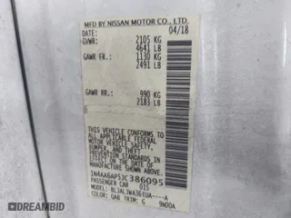2018 Nissan Maxima SV with VIN 1N4AA6AP5JC386095, listed as a IAAI auction lot 41112752 with 164,596 mi miles. Bid and sale history available at carsss.com. Image 9.