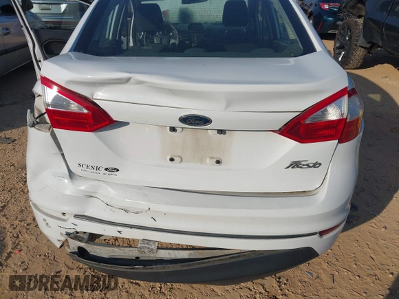 2016 Ford Fiesta S z VIN 3FADP4AJ9GM179972, wystawiony jako IAAI lot #41785915 z przebiegiem 133 235 mil mil oraz . Historia ofert i sprzedaży dostępna na DreamBid. Obrazek 6.