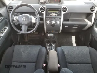 2006 Scion xB z VIN JTLKT324164100826, wystawiony jako Copart lot #59614415 z przebiegiem 226 186 mil mil oraz Szkoda całkowita • Salvage title. Historia ofert i sprzedaży dostępna na DreamBid. Obrazek 8.