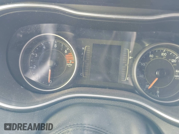 2019 Jeep Cherokee Latitude Plus with VIN 1C4PJLLB6KD154914, listed as a IAAI auction lot 42312708 with Not provided miles and . Bid and sale history available at DreamBid. Image 7.