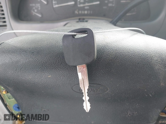 1998 Ford Explorer XL z VIN 1FMZU34E9WZB33911, wystawiony jako IAAI lot #42329782 z przebiegiem 156 654 mil mil oraz . Historia ofert i sprzedaży dostępna na DreamBid. Obrazek 11.