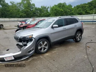 2019 Jeep Cherokee Limited with VIN 1C4PJMDN8KD179490, listed as a Copart auction lot 61680735 with 45,611 mi miles and Salvage title. Bid and sale history available at DreamBid. Image 1.