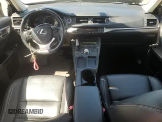 2014 Lexus CT 200h with VIN JTHKD5BH3E2190268, listed as a Copart auction lot 61480845 with 84,631 mi miles and Salvage title. Bid and sale history available at DreamBid. Image 8.