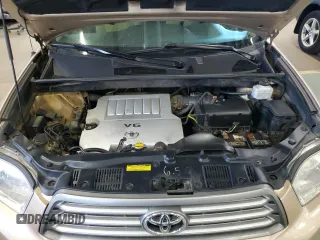 2010 Toyota Highlander with VIN 5TDBK3EH9AS035203, listed as a Copart auction lot 66279175 with 228,349 mi miles and Clean title. Bid and sale history available at DreamBid. Image 12.