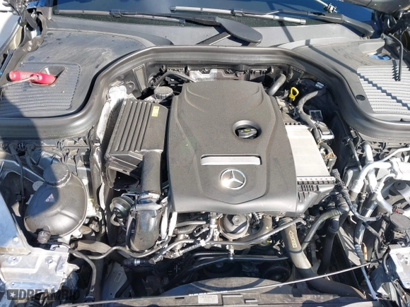 2017 Mercedes-Benz GLC with VIN WDC0G4JB0HF143195, listed as a IAAI auction lot 42004430 with 18,560 mi miles. Bid and sale history available at carsss.com. Image 10.