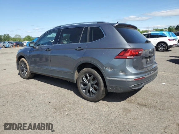 2024 Volkswagen Tiguan SE z VIN 3VVMB7AX3RM078249, wystawiony jako Copart lot #57566155 z przebiegiem 25 713 mil mil oraz Szkoda całkowita • Salvage title. Historia ofert i sprzedaży dostępna na DreamBid. Obrazek 2.