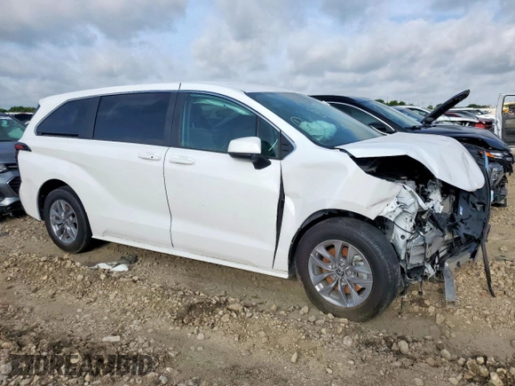 2024 Toyota Sienna LE with VIN 5TDKSKFC9RS145497, listed as a Copart auction lot 55567725 with 22,774 mi miles and Salvage title. Bid and sale history available at DreamBid. Image 4.