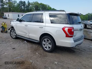 2019 Ford Expedition XLT z VIN 1FMJU1HT1KEA67317, wystawiony jako IAAI lot #42067277 z przebiegiem 88 382 mil mil oraz . Historia ofert i sprzedaży dostępna na DreamBid. Obrazek 3.