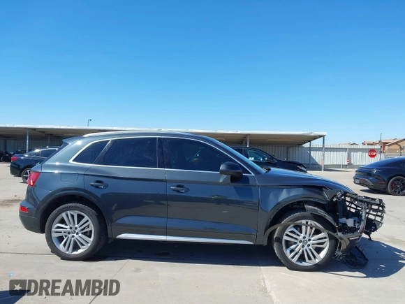 2018 Audi Q5 Premium Plus with VIN WA1BNAFY8J2107696, listed as a IAAI auction lot 41765883 with 75,363 mi miles. Bid and sale history available at carsss.com. Image 14.