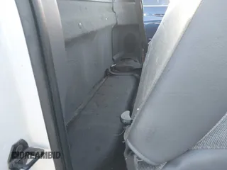 2004 Ford F-150 XL с VIN 2FTRF17224CA93993, выставлен на аукционе IAAI как лот 41676653 с пробегом Не указан миль и . История ставок и продаж доступна на DreamBid. Изображение 8.