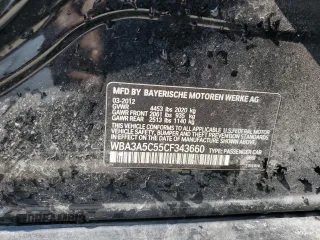 2012 BMW 3 Series 328i z VIN WBA3A5C55CF343660, wystawiony jako Copart lot #56417055 z przebiegiem 149 446 mil mil oraz Szkoda całkowita • Salvage title. Historia ofert i sprzedaży dostępna na DreamBid. Obrazek 12.