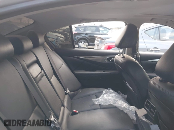 2017 Infiniti Q50 3.0t Premium with VIN JN1EV7APXHM741839, listed as a IAAI auction lot 41260299 with 107,644 mi miles. Bid and sale history available at carsss.com. Image 8.