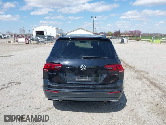 2019 Volkswagen Tiguan S with VIN 3VV0B7AX3KM119645, listed as a IAAI auction lot 41973924 with 100,914 mi miles and . Bid and sale history available at DreamBid. Image 17.