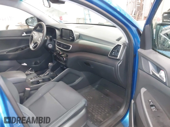 2019 Hyundai Tucson SE with VIN KM8J2CA48KU027746, listed as a IAAI auction lot 41986052 with 93,261 mi miles. Bid and sale history available at carsss.com. Image 5.