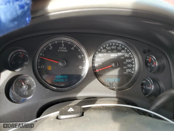 2007 Chevrolet Silverado 1500 LT w/2LT with VIN 2GCEK13M671536647, listed as a Copart auction lot 88068275 with 230,658 mi miles and Salvage Title. Bid and sale history available at carsss.com. Image 9.