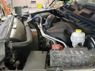 2016 Ram 1500 Longhorn z VIN 1C6RR7PT3GS407239, wystawiony jako IAAI lot #41274199 z przebiegiem 120 093 mil mil oraz . Historia ofert i sprzedaży dostępna na DreamBid. Obrazek 19.