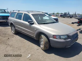 2002 Volvo V70 with VIN YV1SZ58D821076088, listed as a IAAI auction lot 42588063 with 187,660 mi miles and . Bid and sale history available at DreamBid. Image 1.