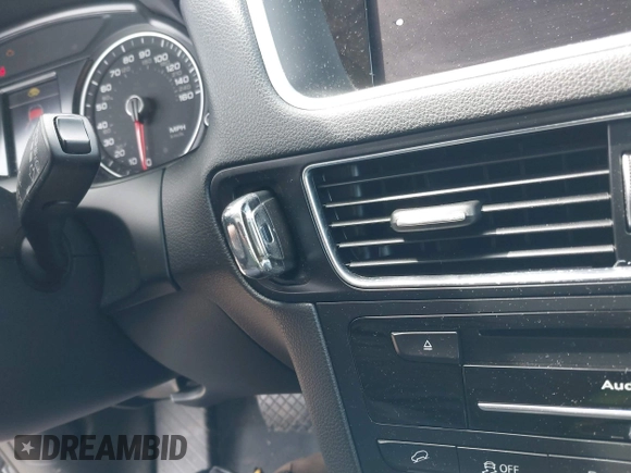 2015 Audi Q5 Premium Plus z VIN WA1LFAFP3FA069364, wystawiony jako IAAI lot #42364101 z przebiegiem 93 936 mil mil oraz . Historia ofert i sprzedaży dostępna na DreamBid. Obrazek 11.