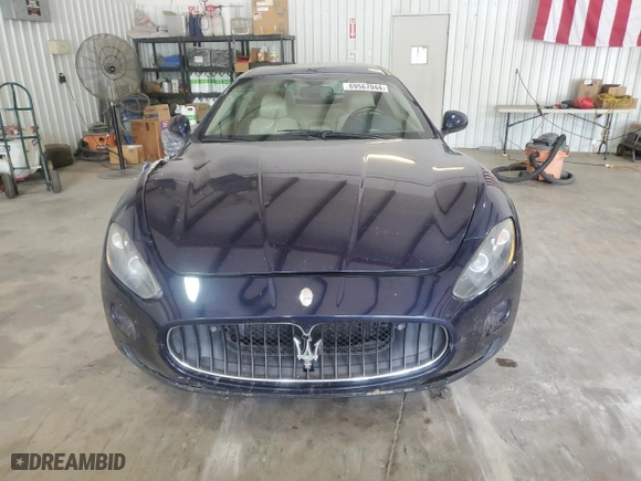 2010 Maserati GranTurismo S with VIN ZAM45KLAXA0050081, listed as a Copart auction lot 69567044 with 87,893 mi miles and Salvage Title. Bid and sale history available at carsss.com. Image 5.