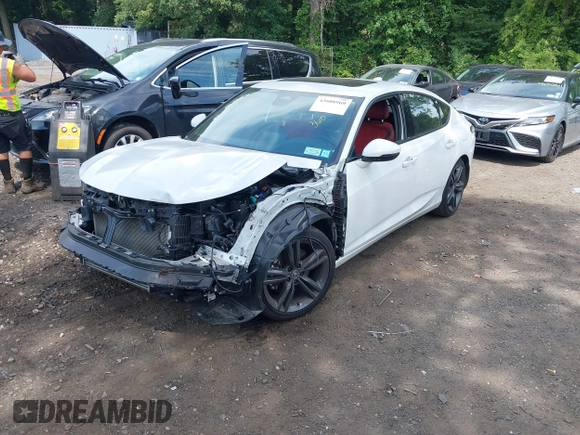 2024 Acura Integra Technology with VIN 19UDE4H61RA012072, listed as a IAAI auction lot 42608969 with 32,517 mi miles and . Bid and sale history available at DreamBid. Image 6.