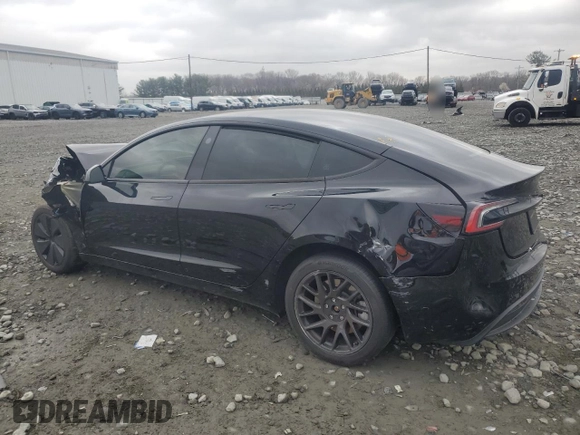 2024 Tesla Model 3 z VIN 5YJ3E1EA1RF730892, wystawiony jako Copart lot #51234655 z przebiegiem 11 464 mil mil oraz Szkoda całkowita • Salvage title. Historia ofert i sprzedaży dostępna na DreamBid. Obrazek 2.